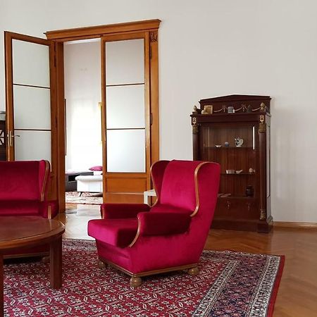 Luxury Apartment In The Heart Of Varaždin Buitenkant foto