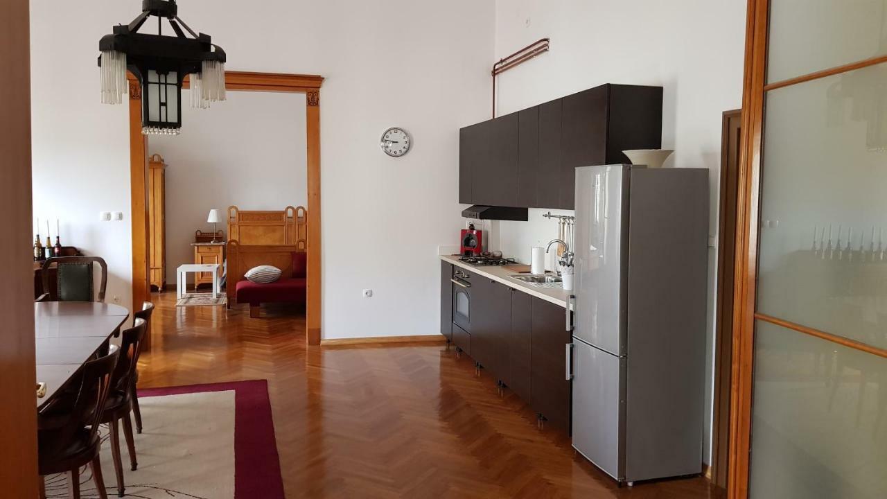 Luxury Apartment In The Heart Of Varaždin Buitenkant foto